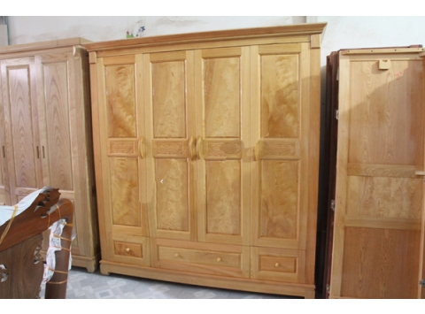 Tủ Quần Áo Tự Nhiên 34