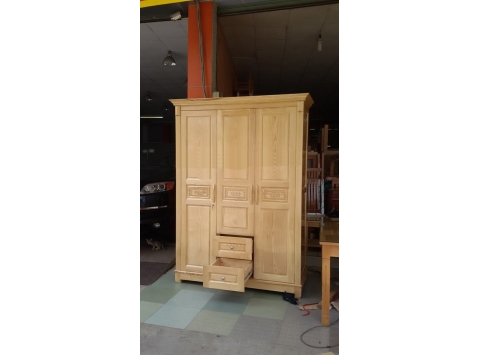 Tủ Quần Áo Tự Nhiên 43