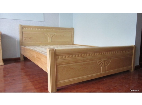 Giường Gỗ Tự Nhiên 04